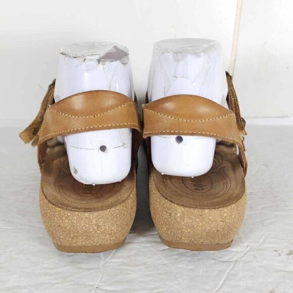 Taos Women’s Eleanor US9-9,5 Camel Leather Banded Wedge Strappy Sandals - Picture 12 of 13